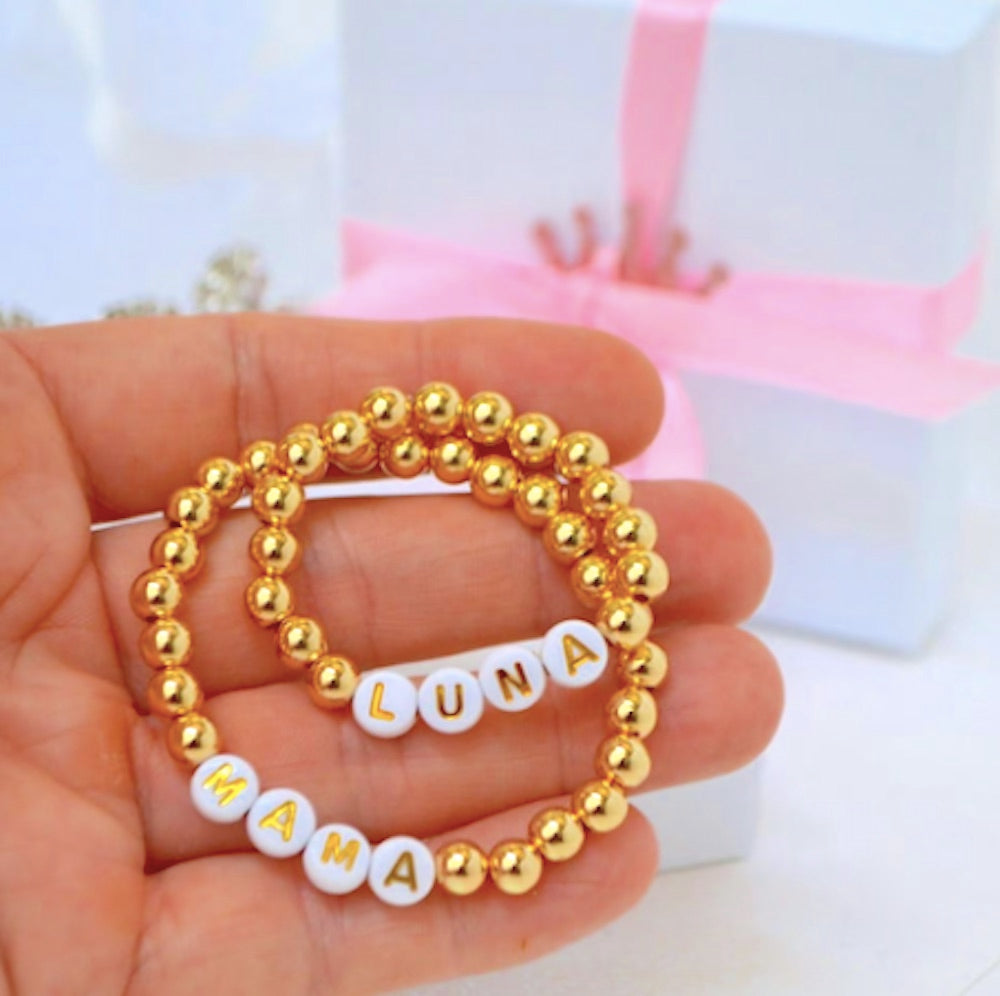 Unique Gold-Plated Tiny Heart Personalized Mommy and Daughter Matching Bracelet Set