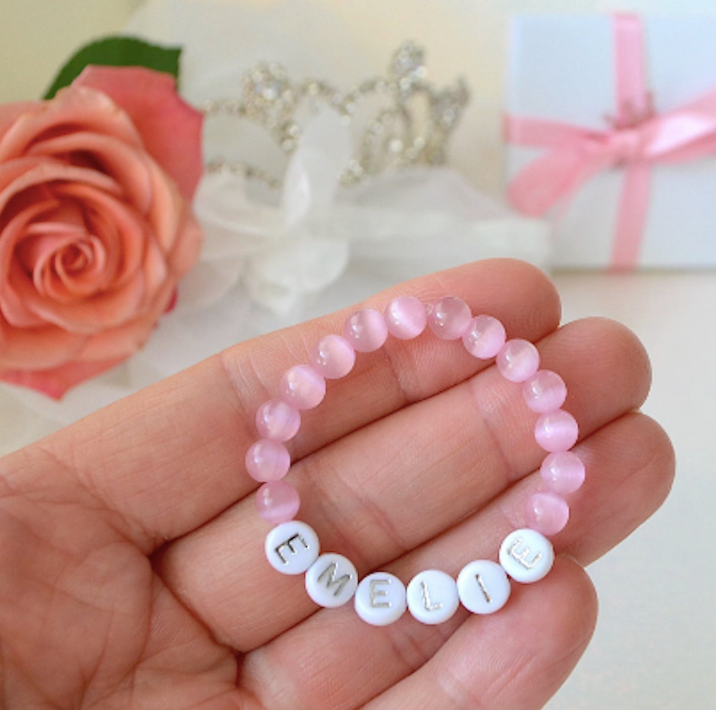 Wonderful Adorable Cat's Eye Pink Quartz Gemstone Bracelet